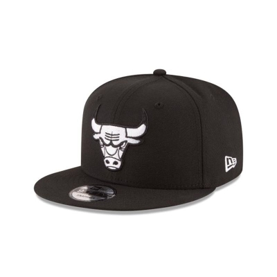 Black Chicago Bulls Hat - New Era NBA 9FIFTY Adjustable Caps USA8253407